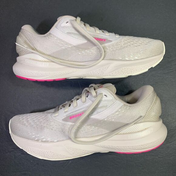 Brooks Womens Adrenaline GTS 24 Size 9 - Picture 2 of 11